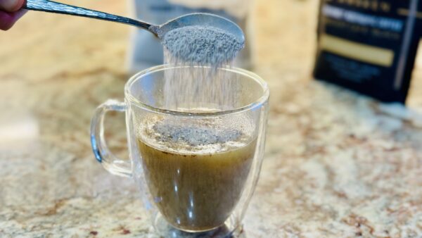 putting mushroom coffee in water